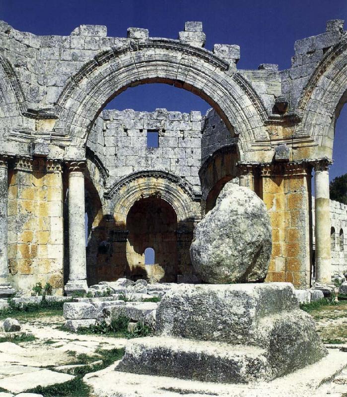  Ruins of the Kalat-Simon-rampart trip church, Syria